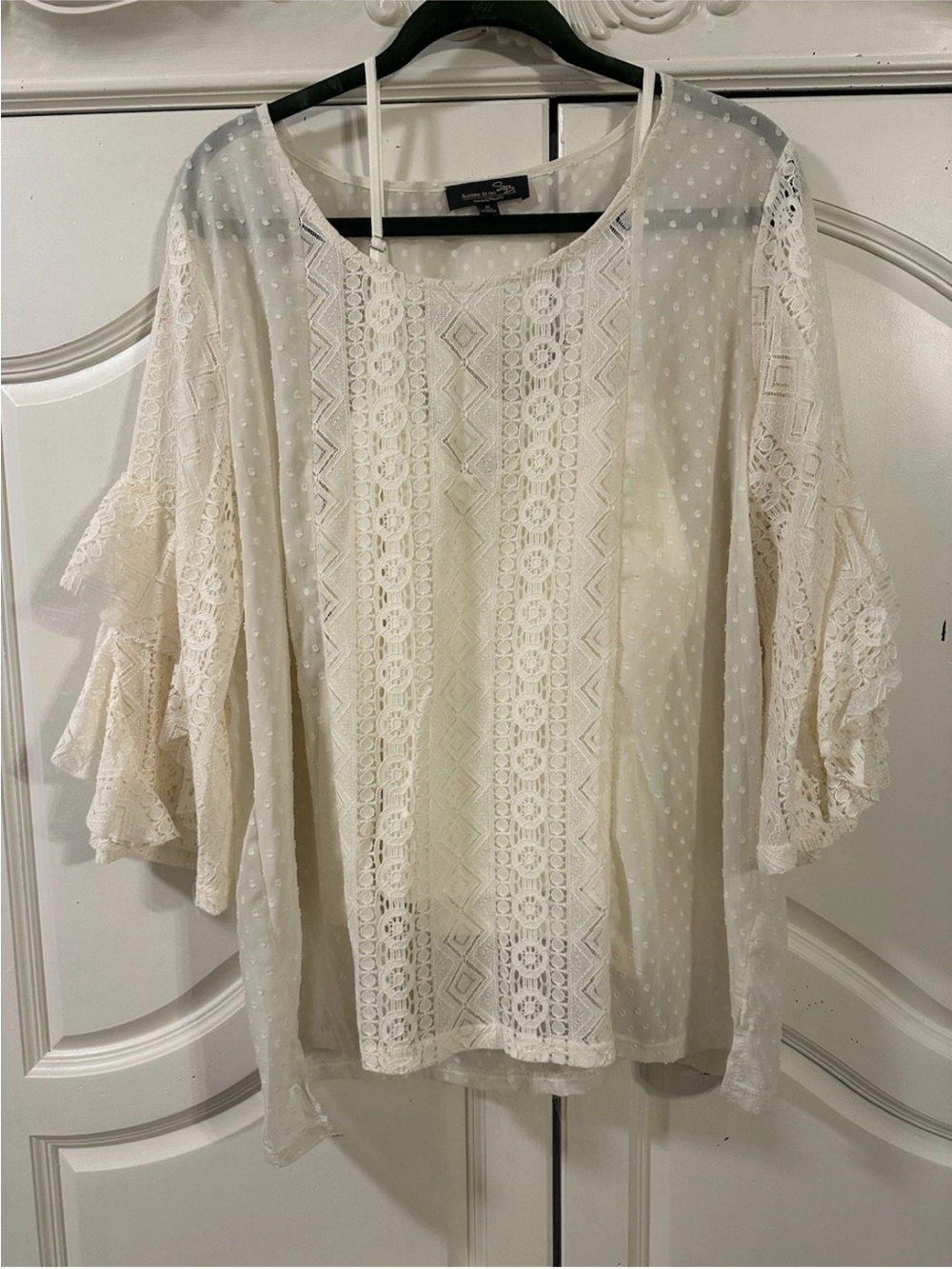 Suzanne Betro Cream Lace Sheer Peasant Blouse